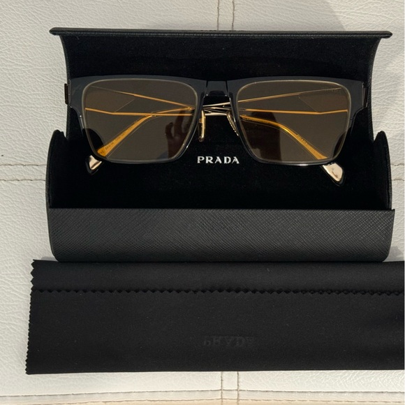NWOT PRADA Sunglasses-PR71ZS - Picture 4 of 11